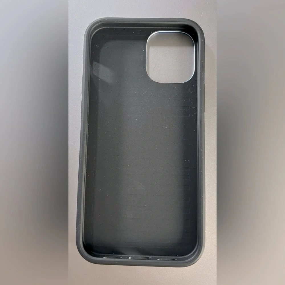 iPhone 12 mini phone case with 2 screen protectors